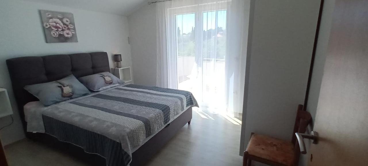 Leggiero Villa Бенковац Екстериор снимка