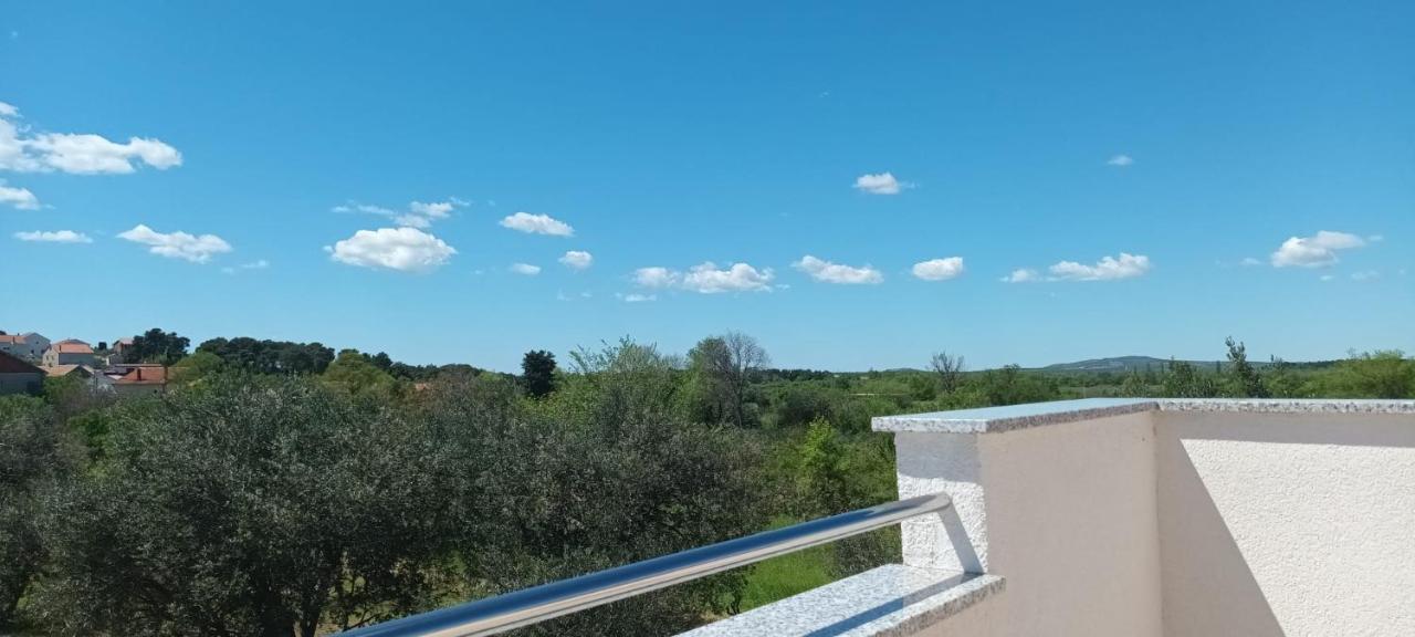 Leggiero Villa Бенковац Екстериор снимка